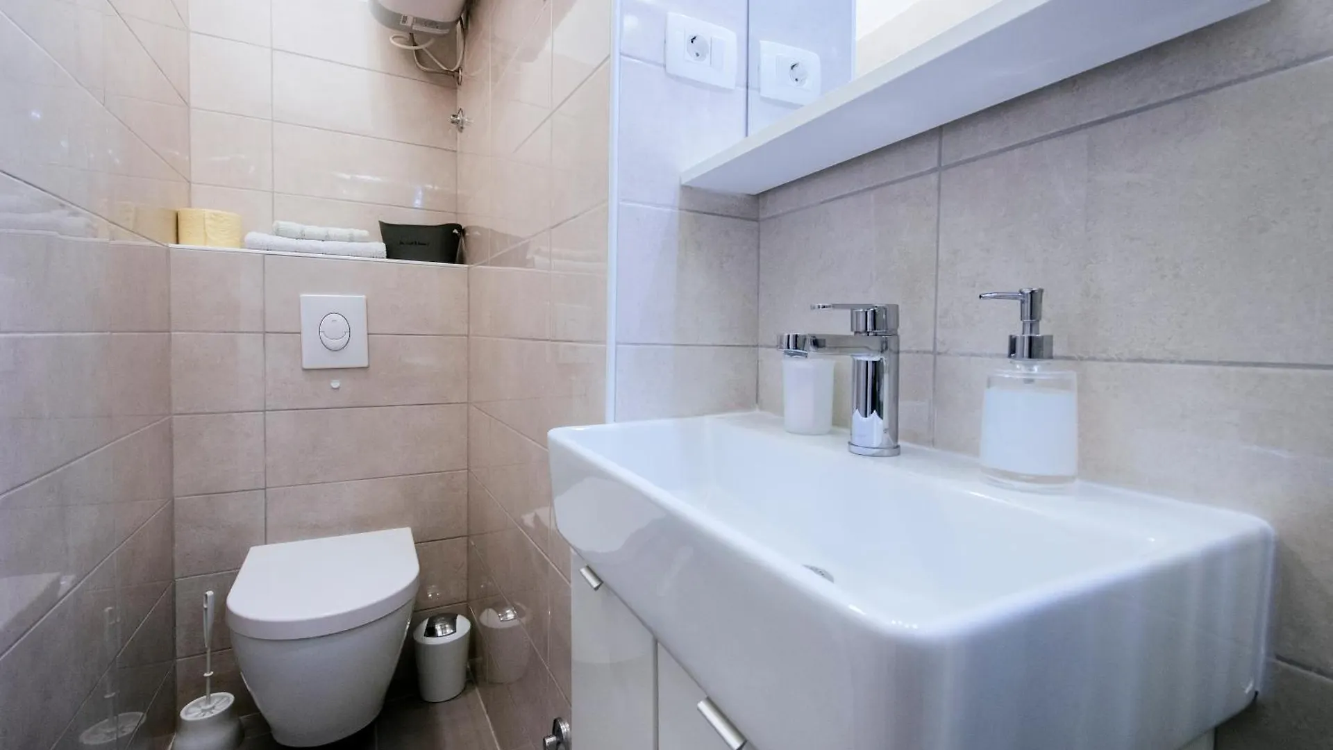 Ema House Apartment Zadar