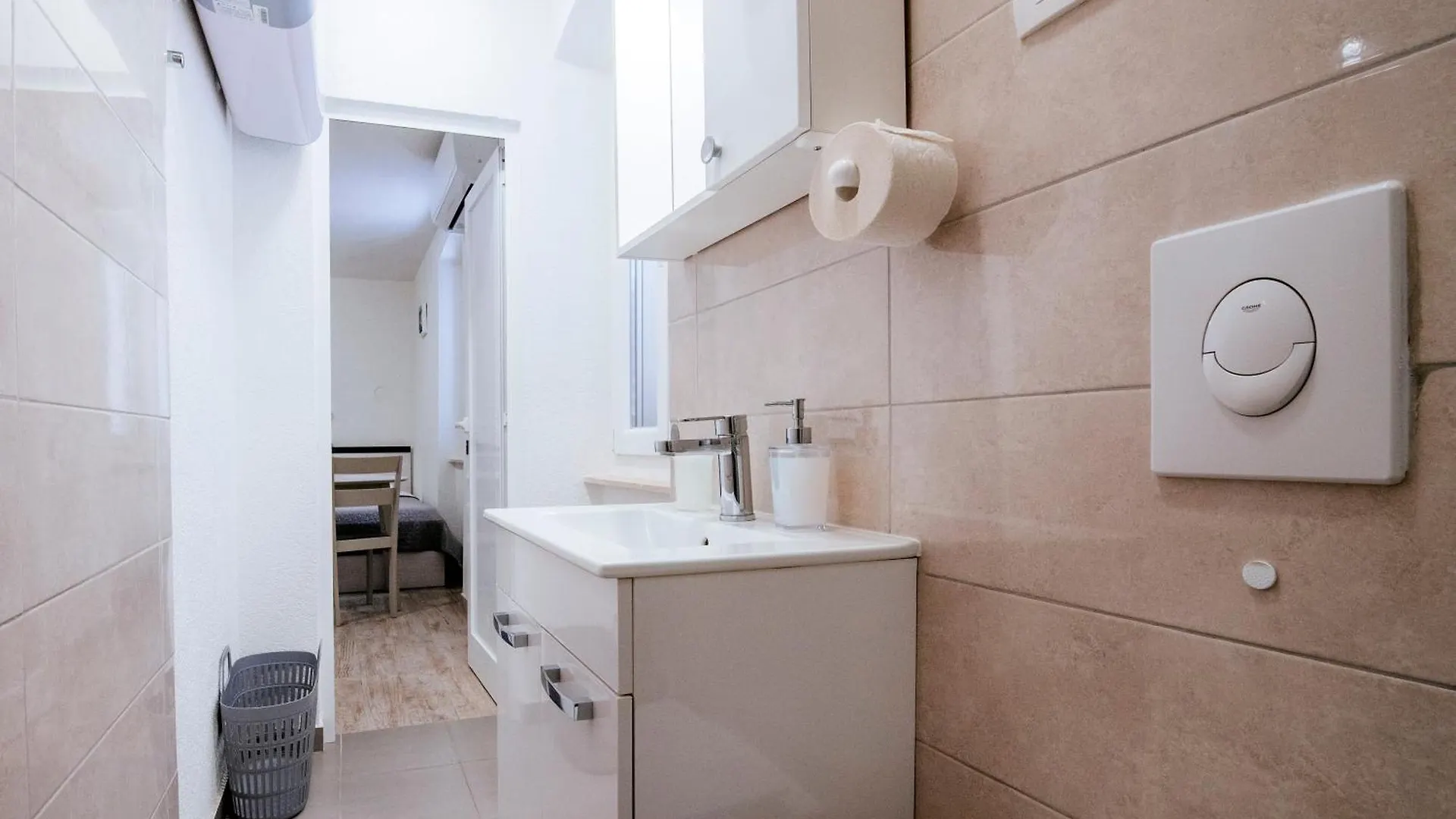 Ema House Apartment Zadar