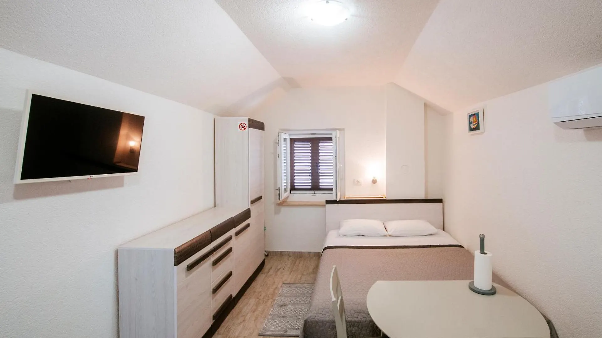Ema House Apartment Zadar