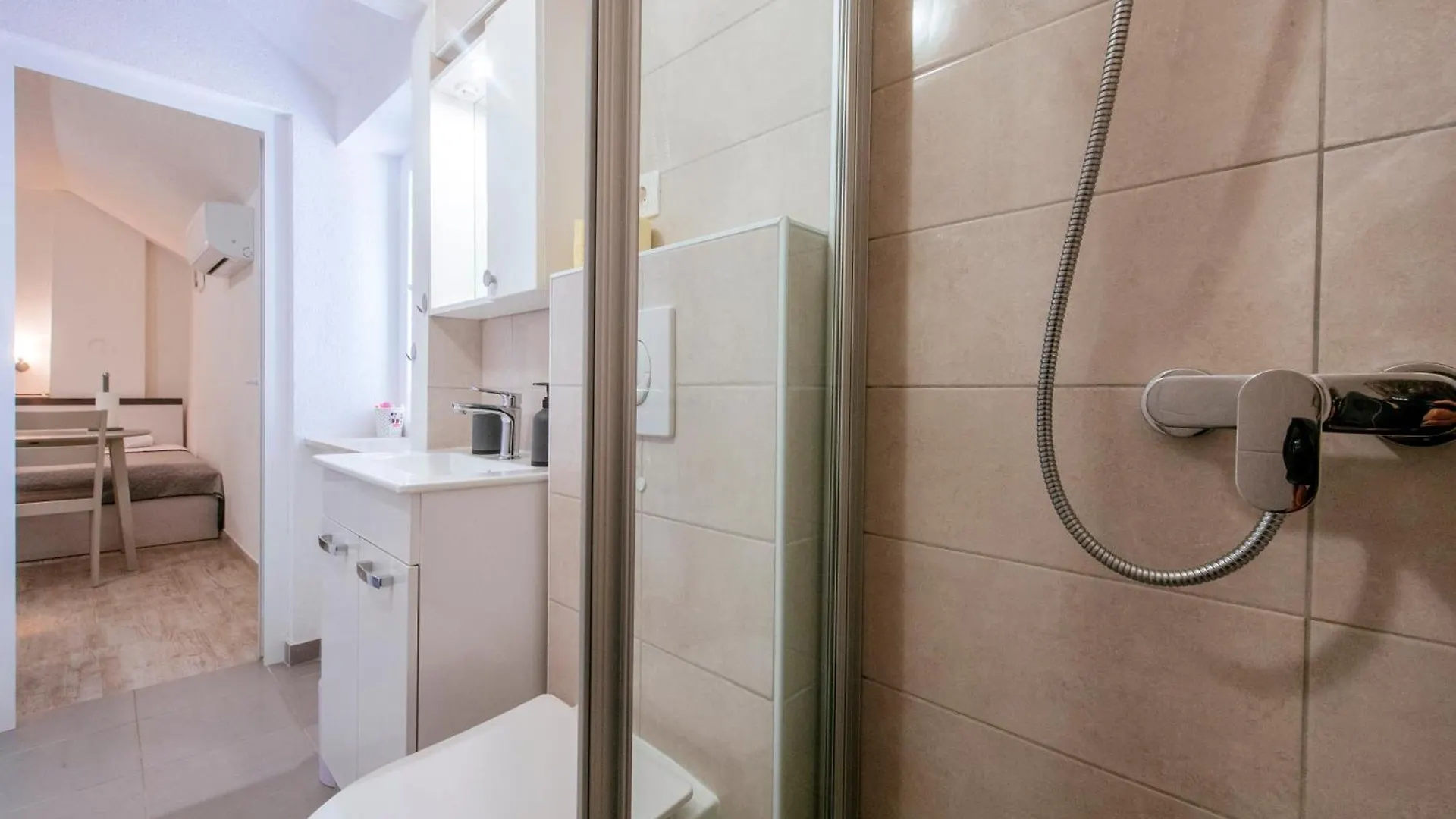 Ema House Apartment Zadar